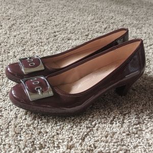 Closed Toe Maroon Heels